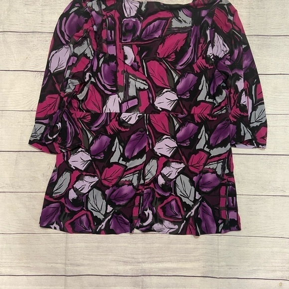 Dressbarn Women’s Maxi Blouse Purple Pink Floral Plus Size 1X - Picture 2 of 10